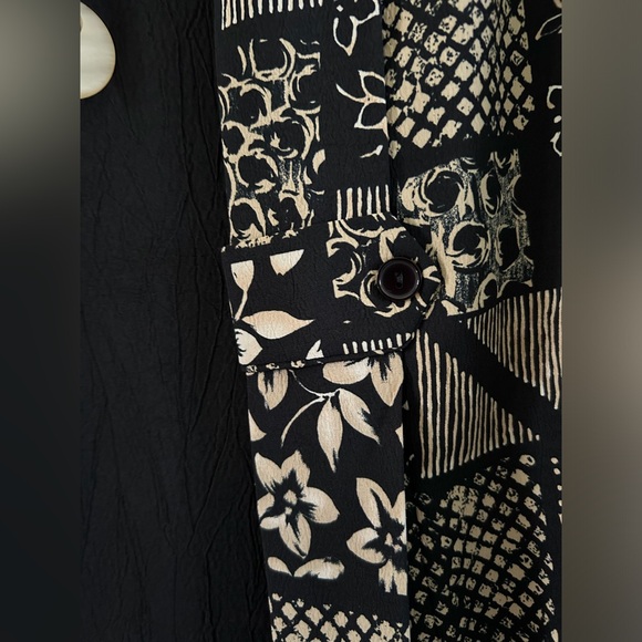 2 piece dress with attached necklace - Picture 6 of 12